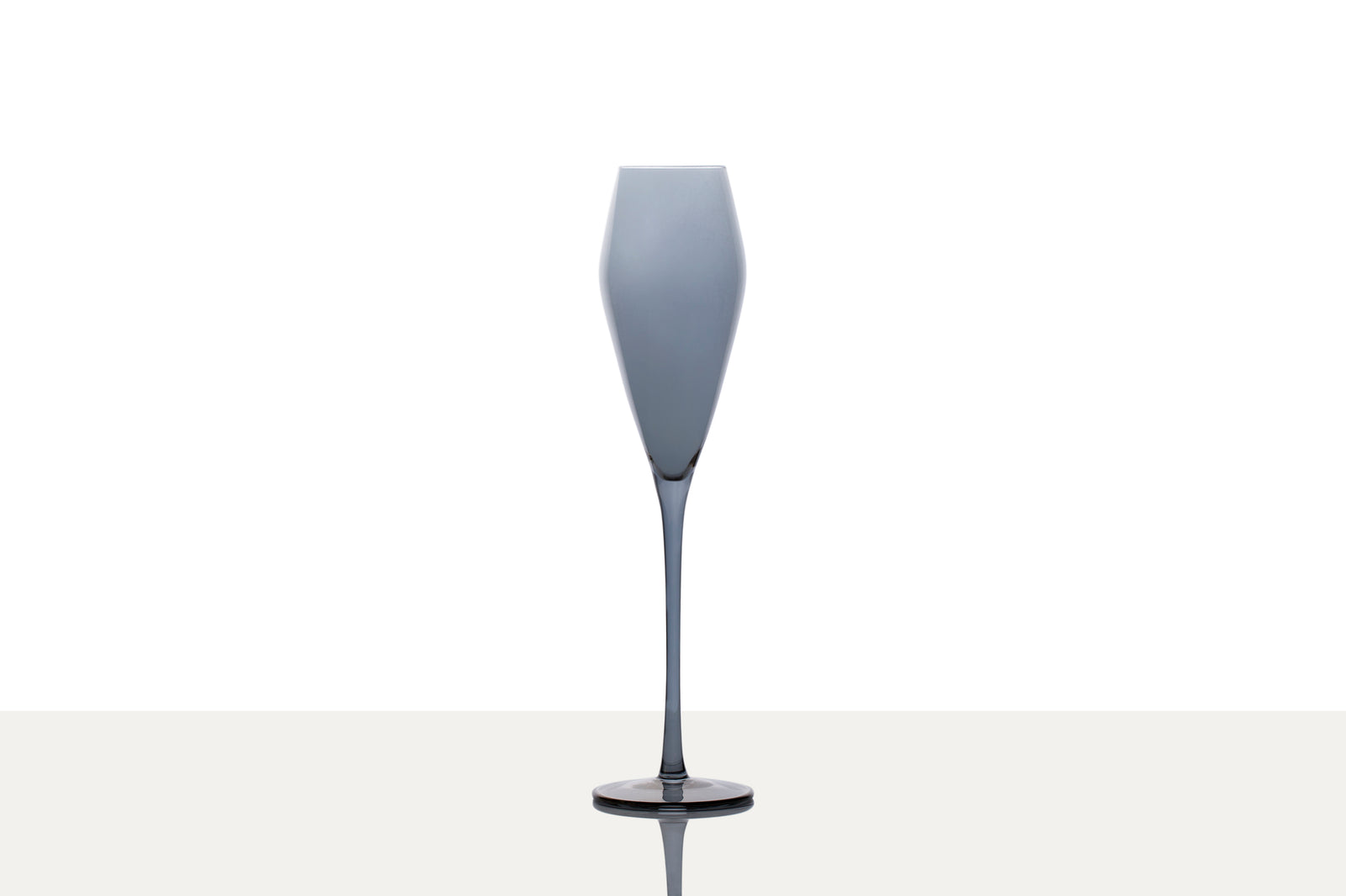 No Ordinary Champagne Glass – Bubblylux